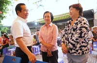 Quy định mới của Bộ Chính trị về trách nhiệm của người đứng đầu trong tiếp và đối thoại với dân