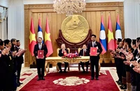Tổng Bí thư Tô Lâm và Tổng Bí thư, Chủ tịch nước Lào chứng kiến 2 Bộ Tư pháp trao thỏa thuận hợp tác 
