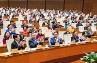 Quốc hội yêu cầu đẩy nhanh cải cách tiền lương, trả lương theo vị trí việc làm