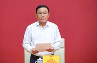 Bộ Chính trị yêu cầu tiếp tục tinh giản biên chế 5-10%