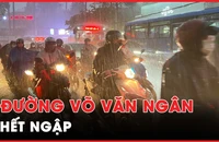 Ghi nhận tình hình đường Võ Văn Ngân sau cơn mưa lớn