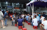 Chen chúc đổi giấy phép lái xe ở TP.HCM: Trung tâm làm hết công suất vẫn quá tải