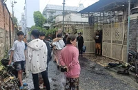 Chập điện làm cháy căn nhà 3 tầng ở Bảo Lộc, 5 người kịp thoát nạn