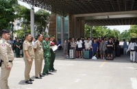 Tiếp nhận 79 công dân do Campuchia trao trả