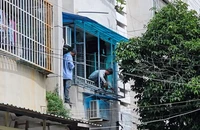 Sau vụ cháy ở cư xá Độc lập, người dân bắt đầu tháo dỡ 'chuồng cọp'