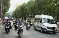 Nắng nóng ở TP.HCM giảm nhiệt, khả năng có mưa dông về chiều tối