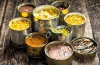 Thịt hộp, cá hộp ăn không hết, mai ăn tiếp có nguy cơ ngộ độc botulinum không?