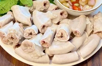 Lòng heo, món ăn quen thuộc tiềm ẩn nhiều nguy cơ cho sức khỏe