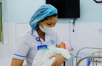 Sinh con lần thứ 5, người phụ nữ đối mặt cửa tử vì bệnh tim nặng