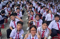 Học sinh Trường THCS Phan Văn Trị trong buổi khai giảng năm học 2024-2025. Ảnh: minh họa