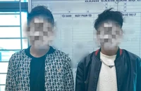 Bị công an mời làm việc vì mặc trang phục công an livestream trên Facebook