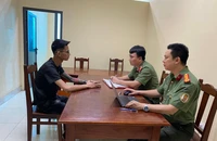 Khởi tố kẻ đưa người sang Campuchia làm công việc lừa đảo qua mạng
