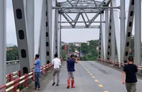 Hình ảnh cuối cùng cầu Phong Châu trước khi bị sập