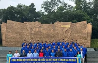 Đội tuyển Việt Nam dâng hương tưởng nhớ các Vua Hùng trước thềm AFF Cup 2024