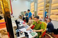 Triệt phá đường dây đánh bạc 720 tỉ, Công an Lào Cai nhận thư khen