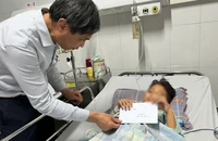Vụ lật tàu ở vịnh Hạ Long: 'Tôi đang đi tìm thì nghe tiếng chú ơi cứu cháu với'