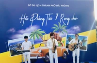 Du khách hoà mình vào ‘Hải Phòng thứ Bảy rong chơi’