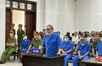 Toà yêu cầu ông Đỗ Hữu Ca ‘trình bày sao cho nghe được, hợp tình hợp lý’