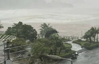 Bão số 3 đổ bộ, Quảng Ninh, Hải Phòng nhiều nơi mất điện