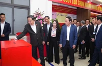 Chủ tịch Quốc hội Trần Thanh Mẫn kiểm tra công tác chuẩn bị bầu cử tại Hải Phòng