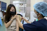 WHO: Ưu tiên vaccine cho đối tượng dễ bị tổn thương 