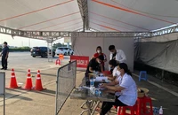 Giám sát chặt người nhập cảnh từ khu vực đang bùng phát dịch COVID-19 