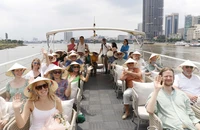  Doanh nghiệp du lịch tung hàng loạt sản phẩm mới, tour ưu đãi hút khách dịp Tết