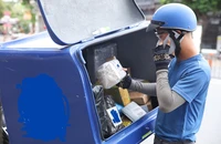 Bài cuối- Bỏ ngay việc miễn thuế hàng nhập giá rẻ để tạo sân chơi công bằng