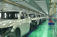 Lối đi nào để Việt Nam thoát khỏi 'cái bóng' gia công lắp ráp?