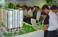 Thị trường căn hộ TP.HCM: Sức cầu trở lại, giao dịch tăng đầy bất ngờ