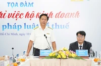 Nhận tiền tip qua tài khoản: Hộ kinh doanh có phải đóng thuế? 