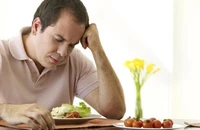 Vì sao trời nóng lại khiến bạn chán ăn?