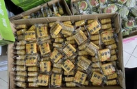 Bánh trung thu không rõ nguồn gốc lại xuất hiện