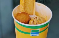 Bị tố bán lẩu có giòi, FamilyMart lên tiếng