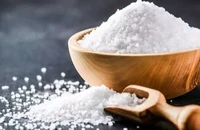 Nam giới ăn quá mặn có thể làm giảm ham muốn tình dục?