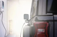 Quốc gia nào có chi phí sạc xe điện rẻ nhất hiện nay?