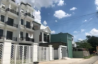 Biệt thự, nhà phố tại TP.HCM vẫn khó bán cho giới nhà giàu