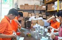 Sốc, giật mình với cơn lốc giá hàng siêu rẻ từ Temu, Tabao... tràn vào Việt Nam