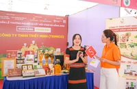 Sản phẩm OCOP tìm cơ hội chuyển mình qua sóng livestream trên Shopee