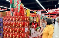 Tết 2026: 70% phụ nữ sẵn sàng chi tiền làm đẹp, đàn ông thì thích đồ uống có cồn