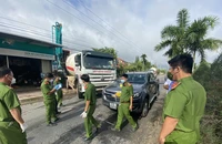 Truy tố vụ chặn xe bồn bê tông vào công trình của khách hàng
