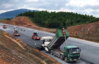 Cao tốc Vĩnh Hảo - Phan Thiết thi công chậm 2 tháng so với kế hoạch