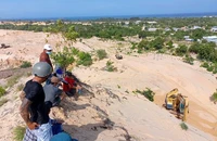 Nhức nhối nạn lấn chiếm đất công, đất dự án ở Bình Thuận