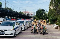CSGT Bình Thuận: Phạt 53 trường hợp, tước 12 giấy phép lái xe sau 1 ngày ra quân 