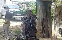 Xác định người đi cùng phụ huynh tấn công thầy giáo trọng thương