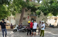 2 nhóm thanh niên hỗn chiến bằng bom xăng, 1 người tử vong