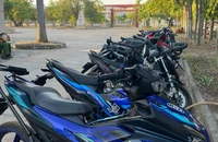 Hàng chục thanh thiếu niên bị tạm giữ do tụ tập nẹt pô, rú ga trên QL1A