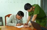 Tạm giữ kẻ dùng cây sắt tấn công thiếu tá công an đang thi hành công vụ
