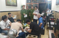Công an tìm bị hại của người bán cháo lòng giả danh 'đại tá cảnh sát'