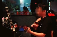 Thầy giáo xâm hại nữ sinh lớp 10 nhiều lần, nghi quay clip